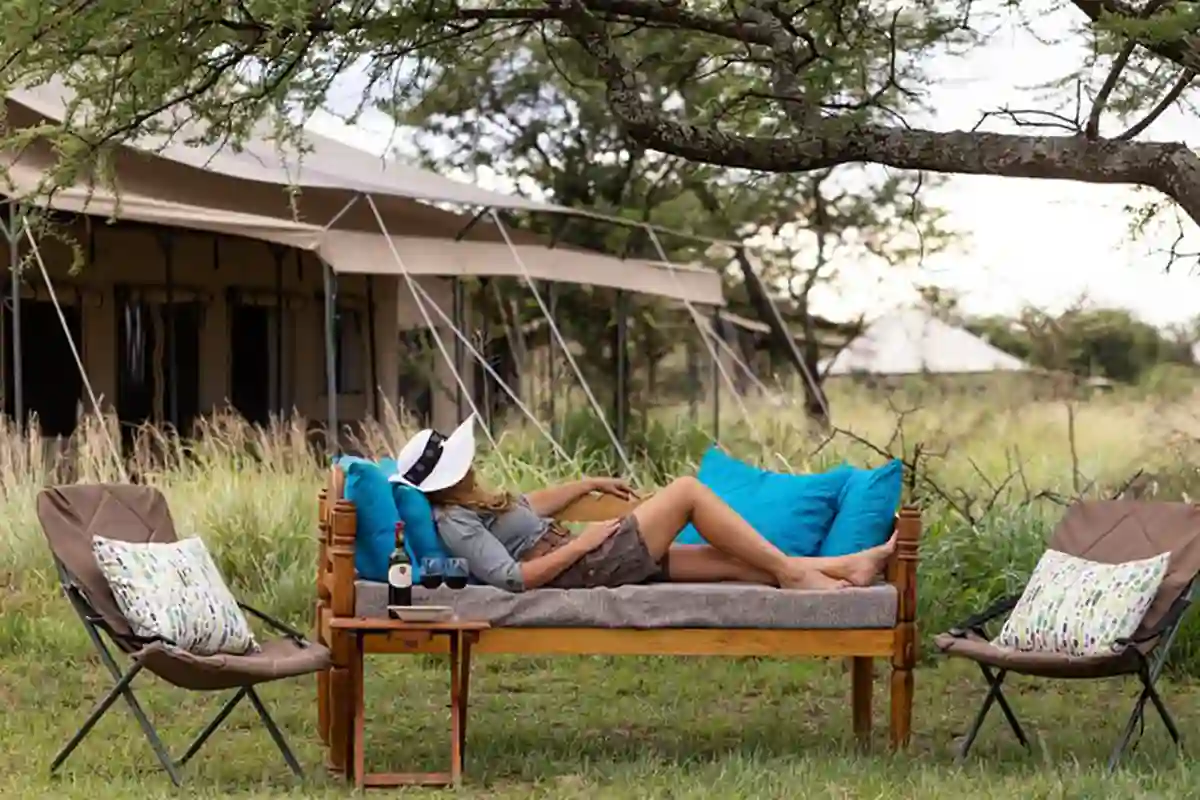 Serengeti Camping